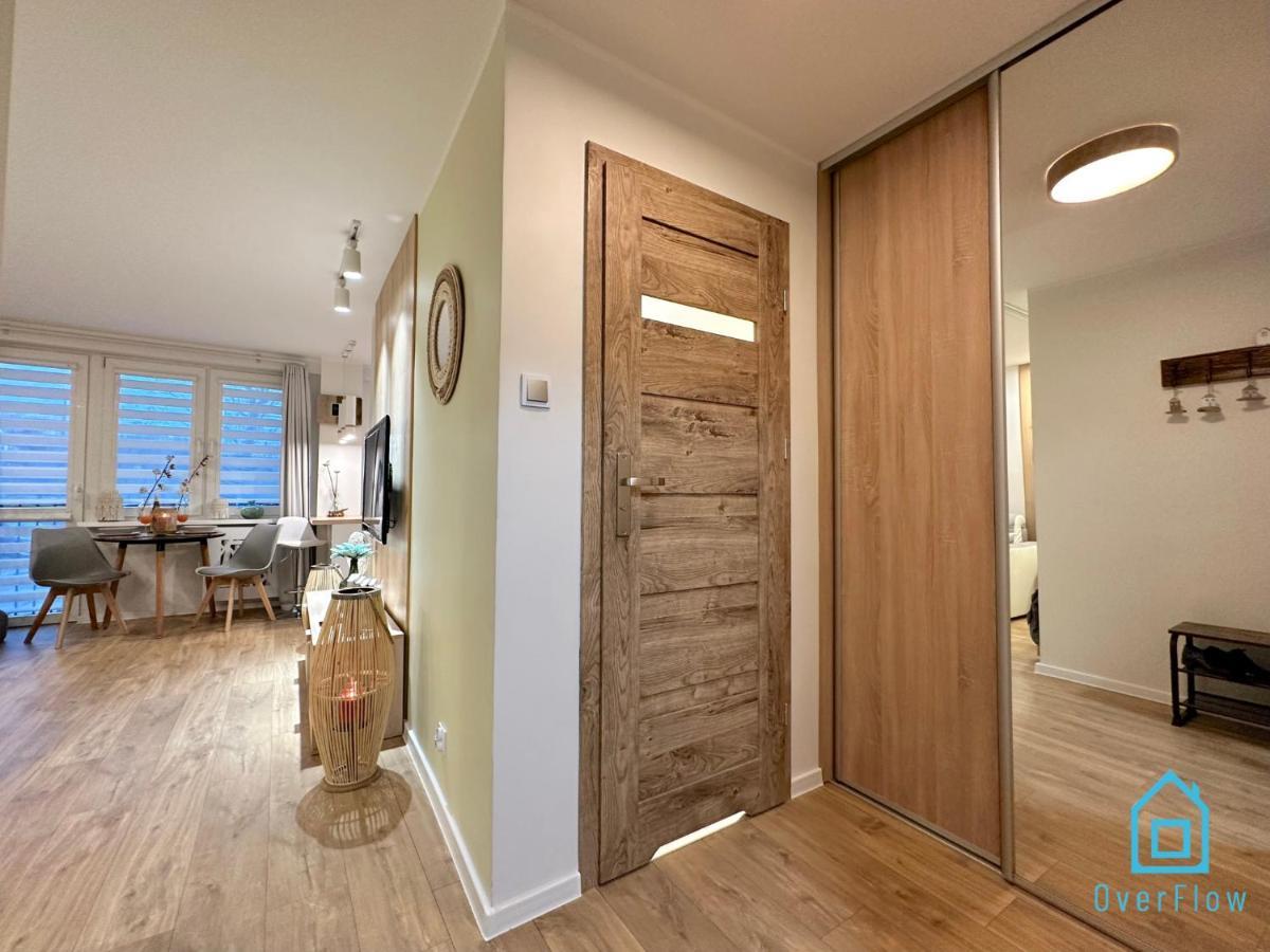 Apartment Boho - 10 Min To Old Town Gdansk,pkp & Shopping Mall *